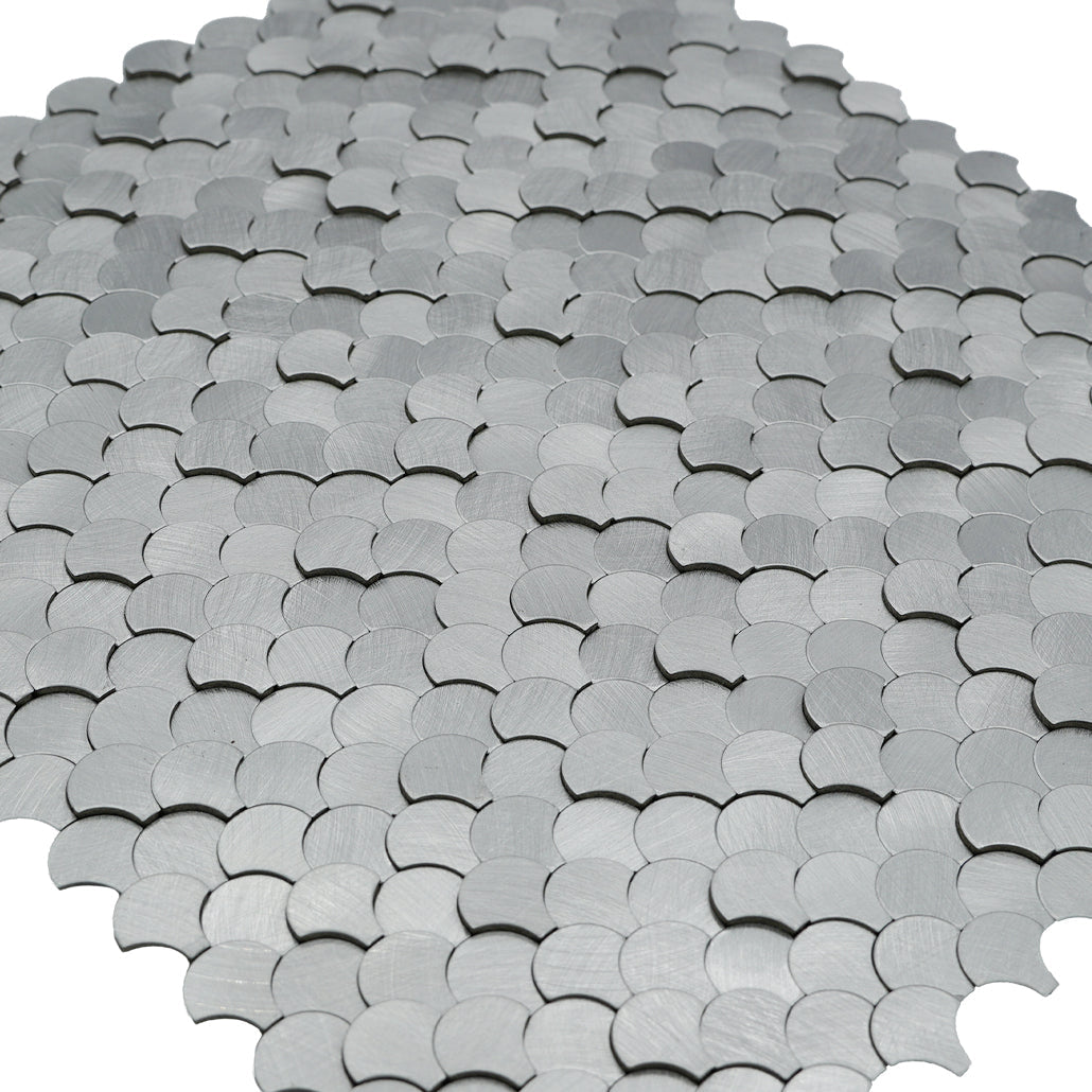 Peel and Stick Backsplash | Fish Scale 3D Silver | 11.73×11.34"